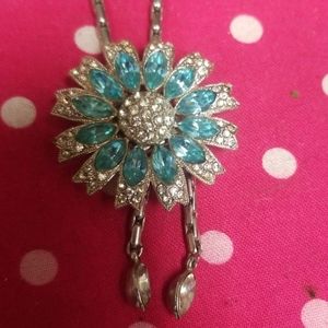 Vintage necklace with flower